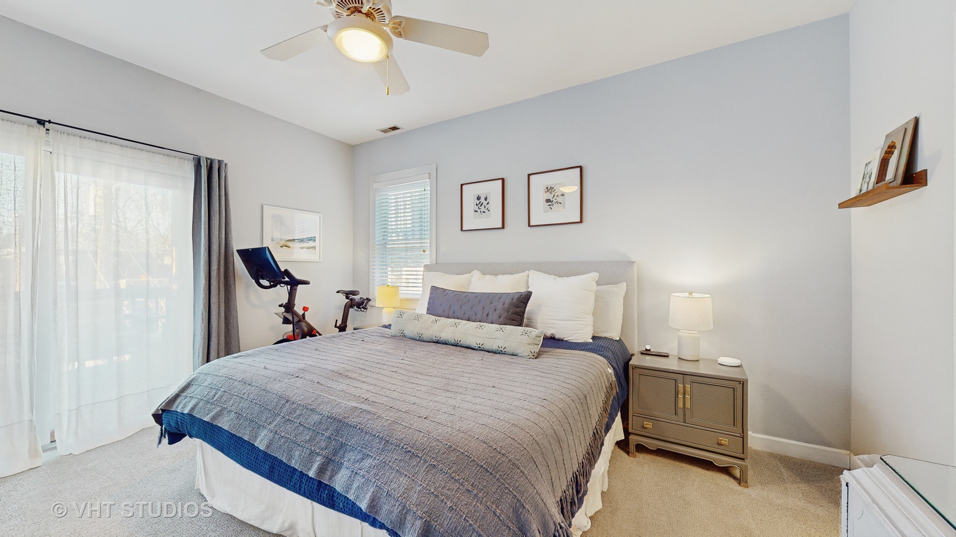 3640 N Damen Avenue Unit: 2