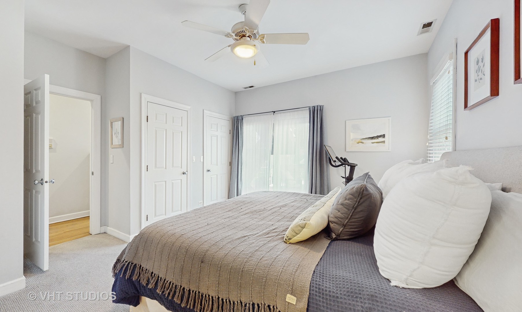 3640 N Damen Avenue Unit: 2