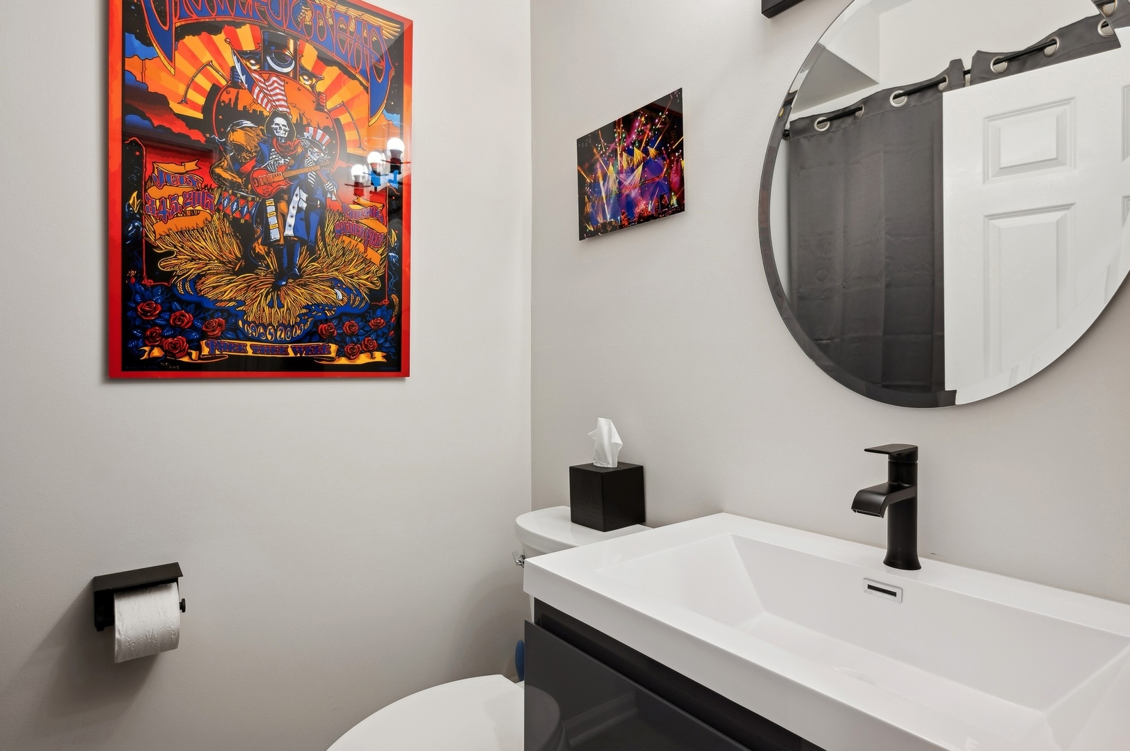 2140 N Winchester Avenue Unit: 2