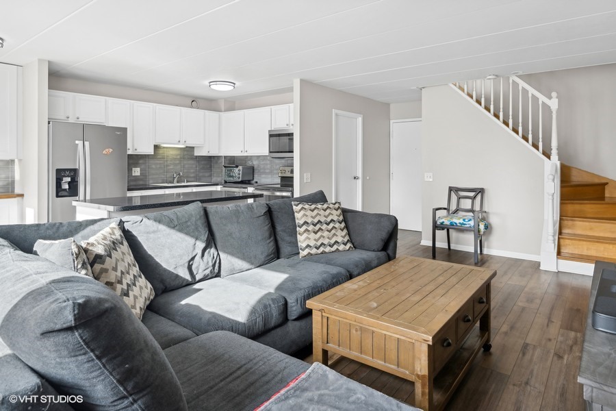 711 W Gordon Terrace Unit: 318