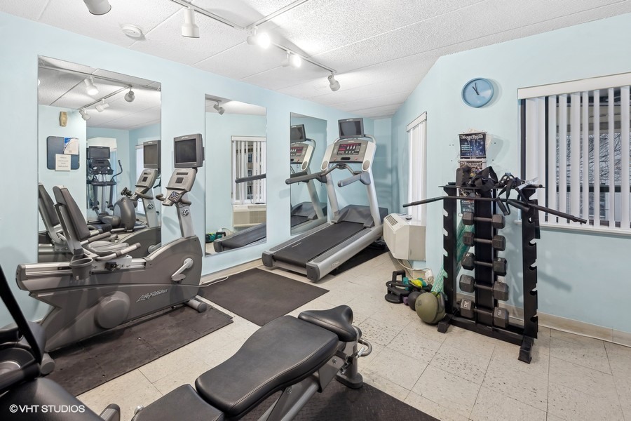 711 W Gordon Terrace Unit: 318