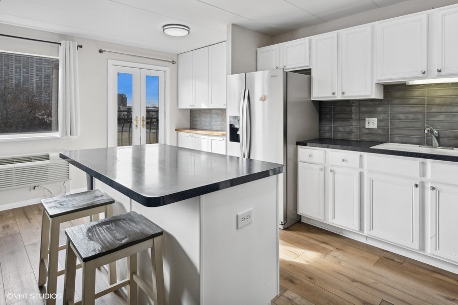 711 W Gordon Terrace Unit: 318