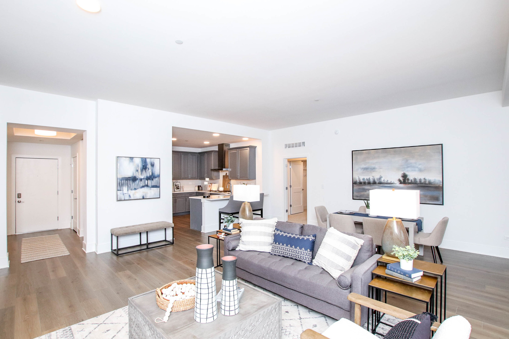 1850 Amberley Court Unit: 104