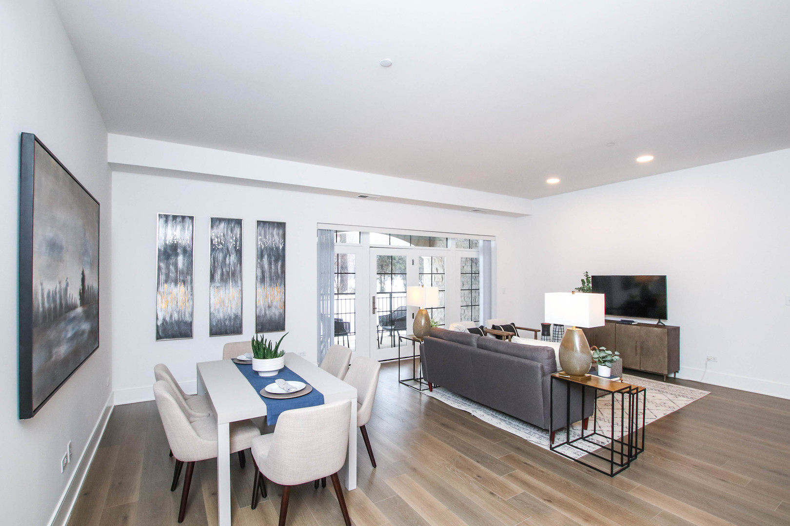 1850 Amberley Court Unit: 104