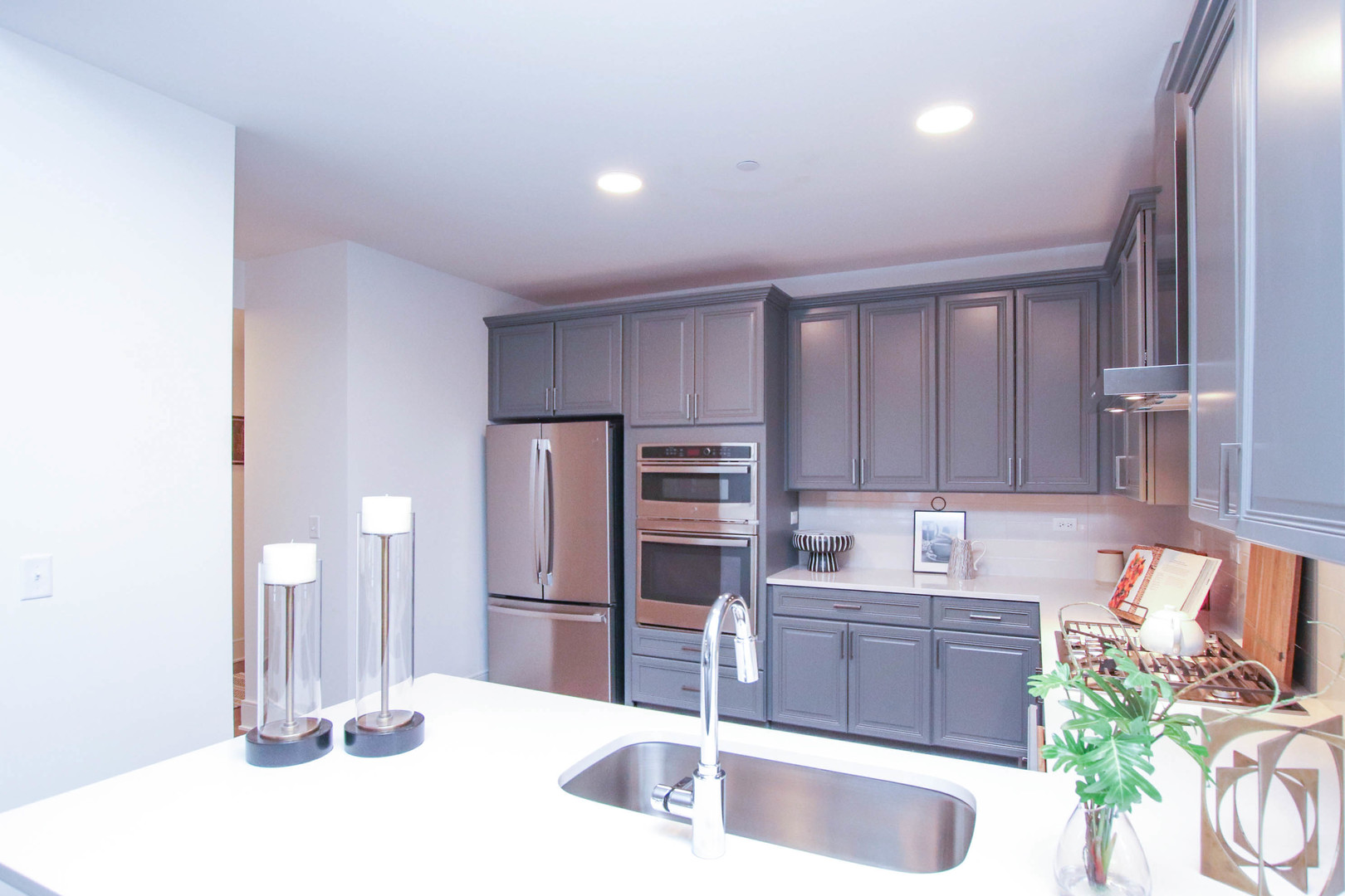 1850 Amberley Court Unit: 104