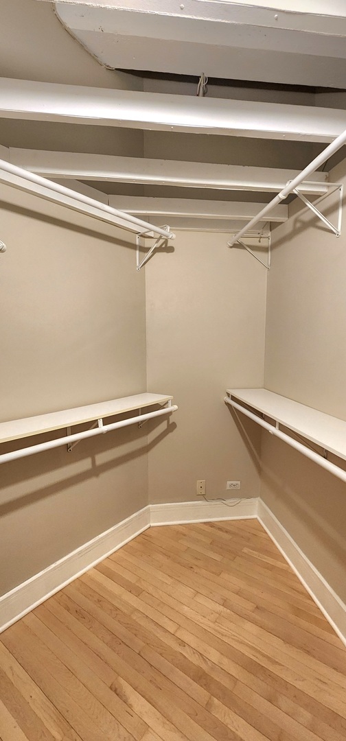 124 W Polk Street Unit: 707