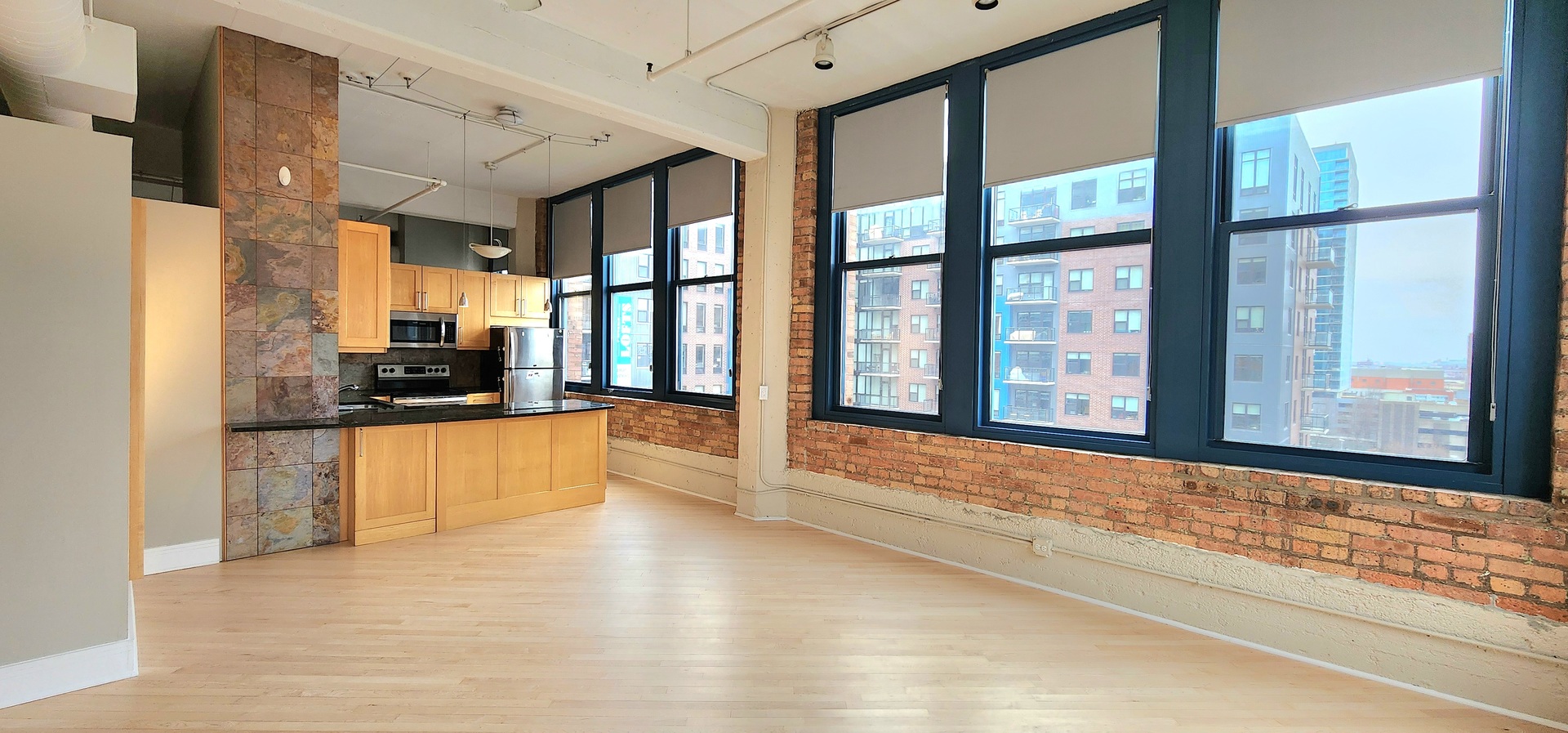124 W Polk Street Unit: 707