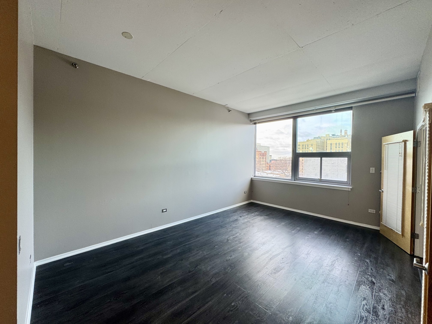 1000 W Leland Avenue Unit: 7H