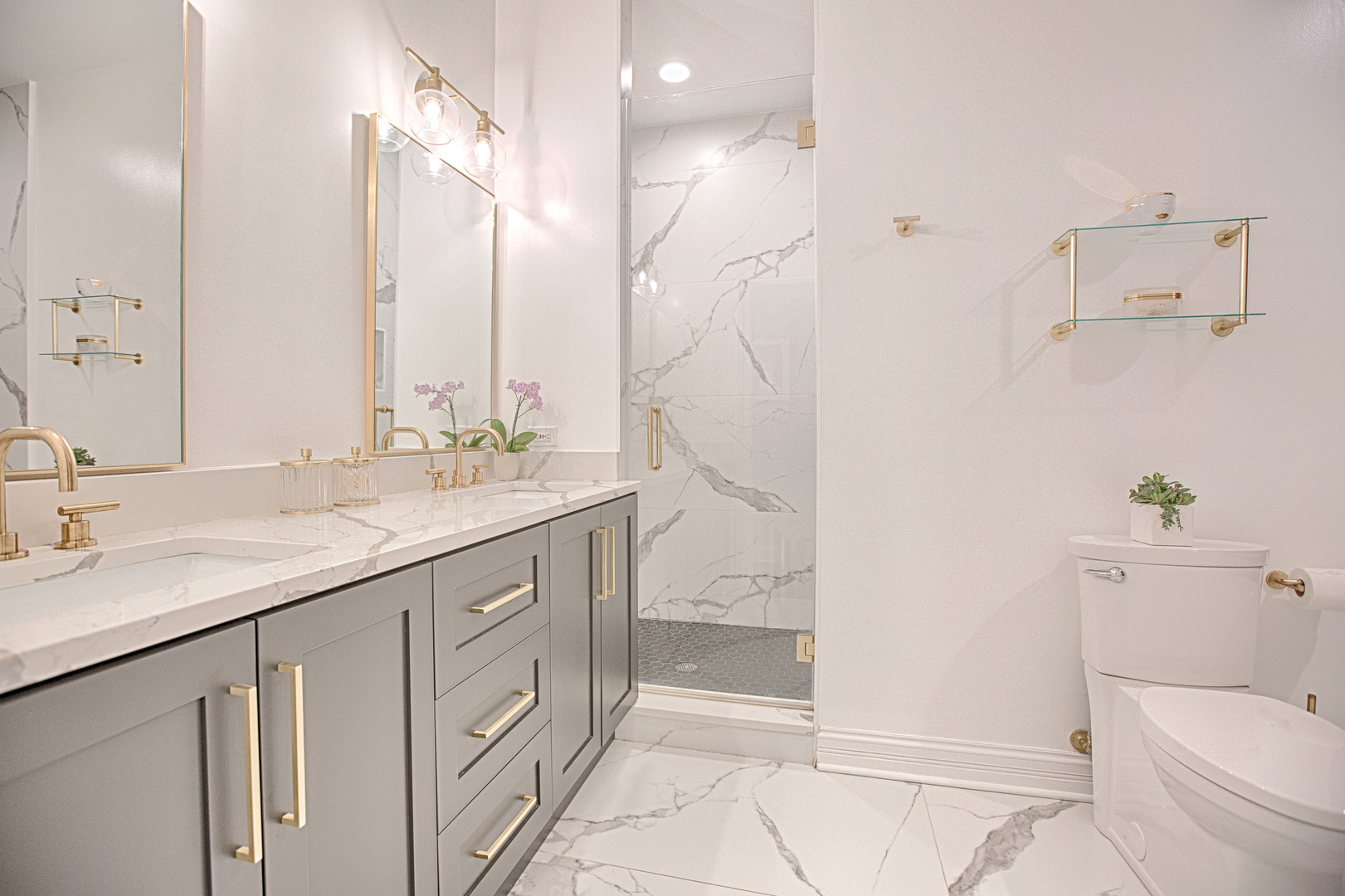 364 W Huron Street Unit: A