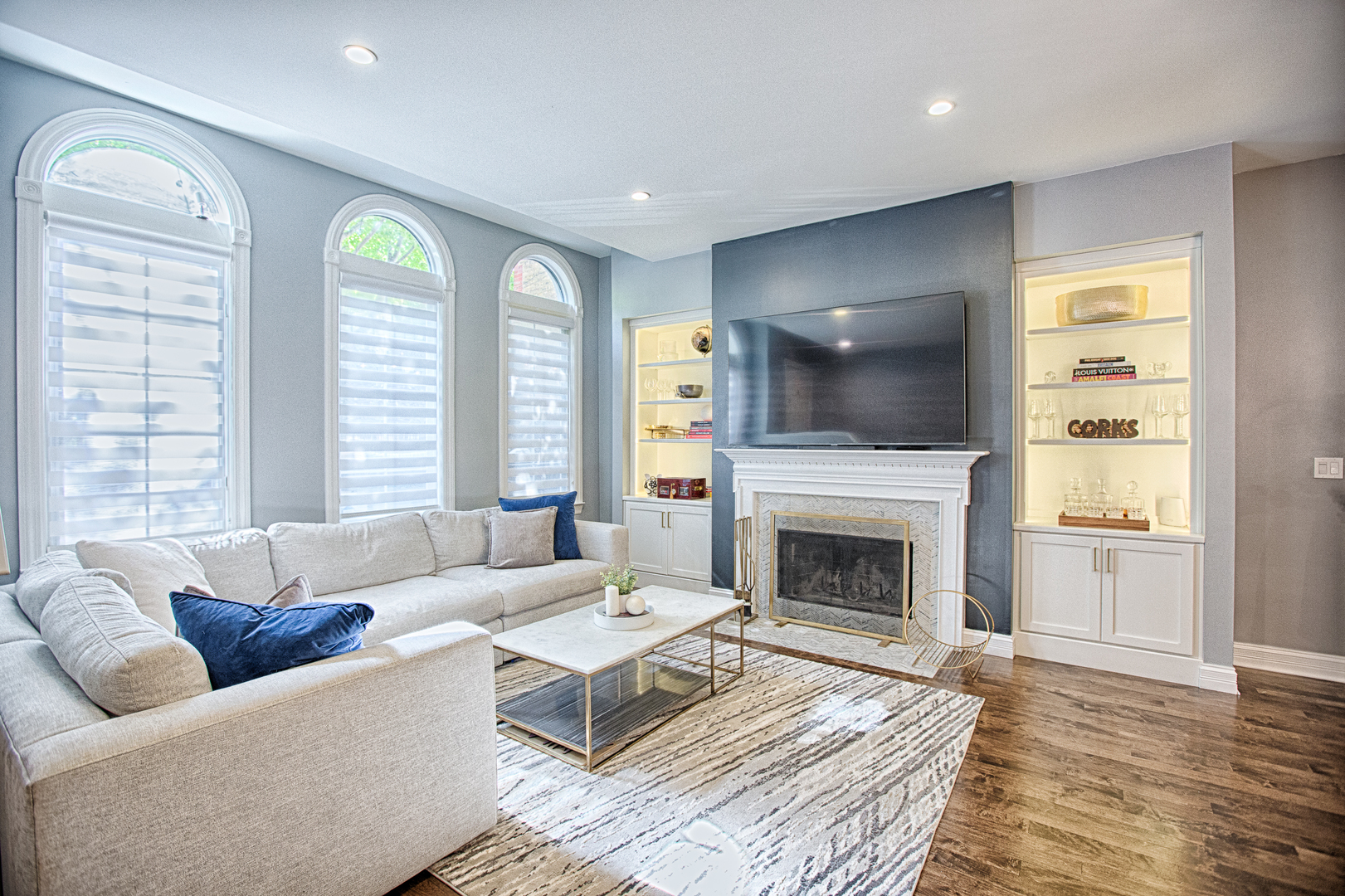 364 W Huron Street Unit: A