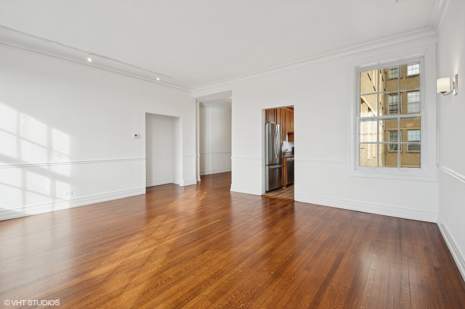 3314 N Lake Shore Drive Unit: 6D