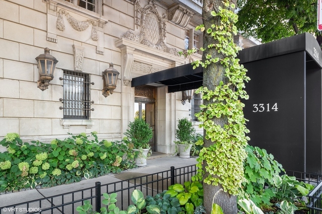 3314 N Lake Shore Drive Unit: 6D