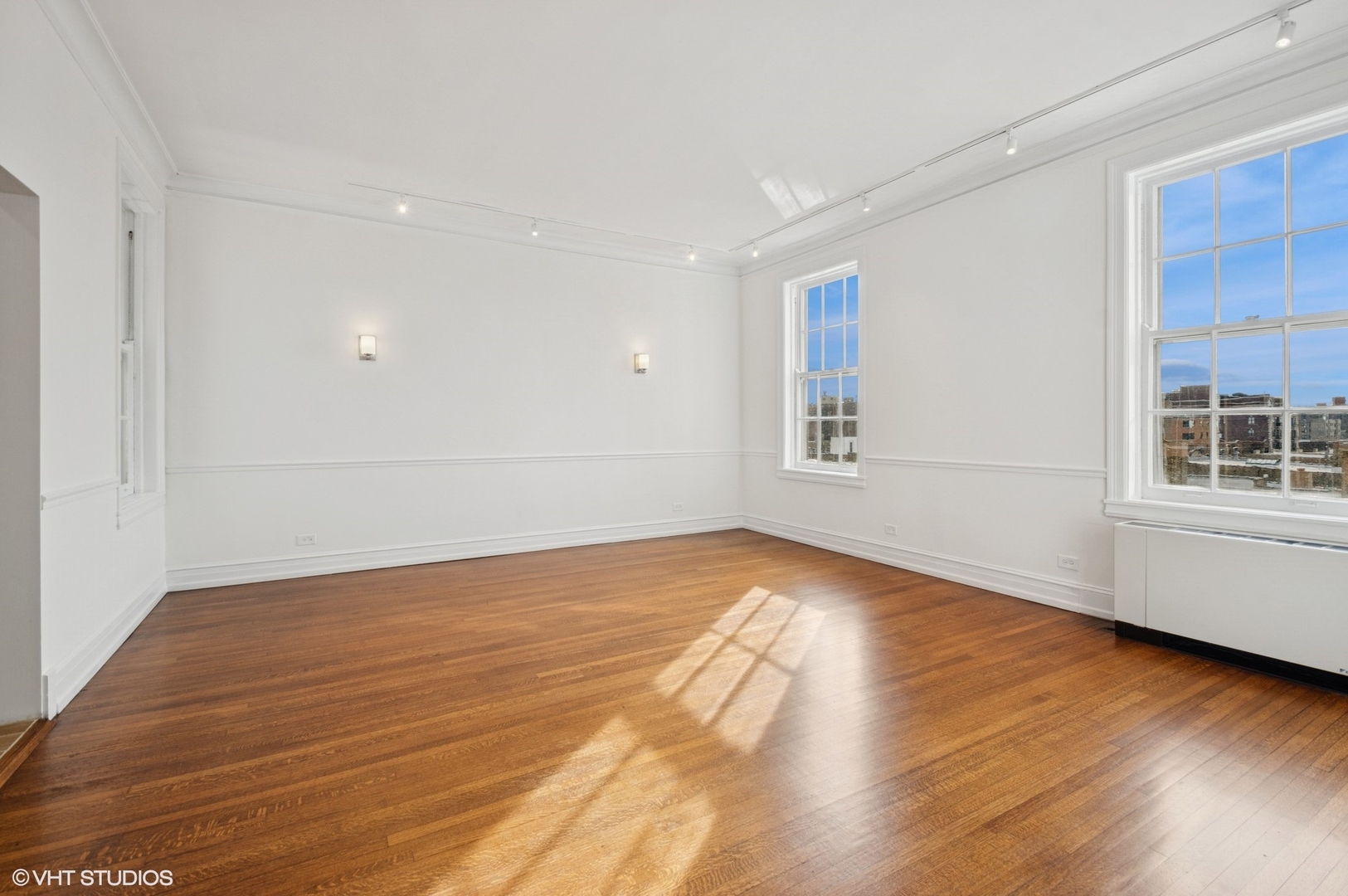 3314 N Lake Shore Drive Unit: 6D