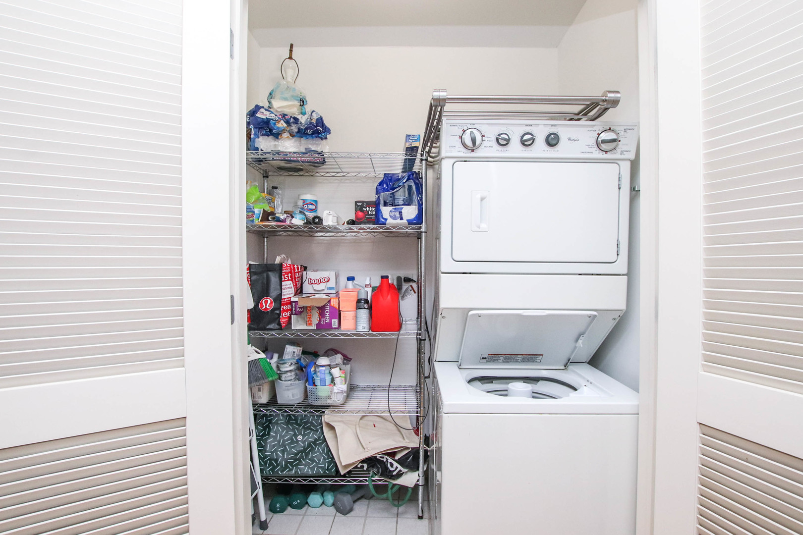 450 E Waterside Drive Unit: 907