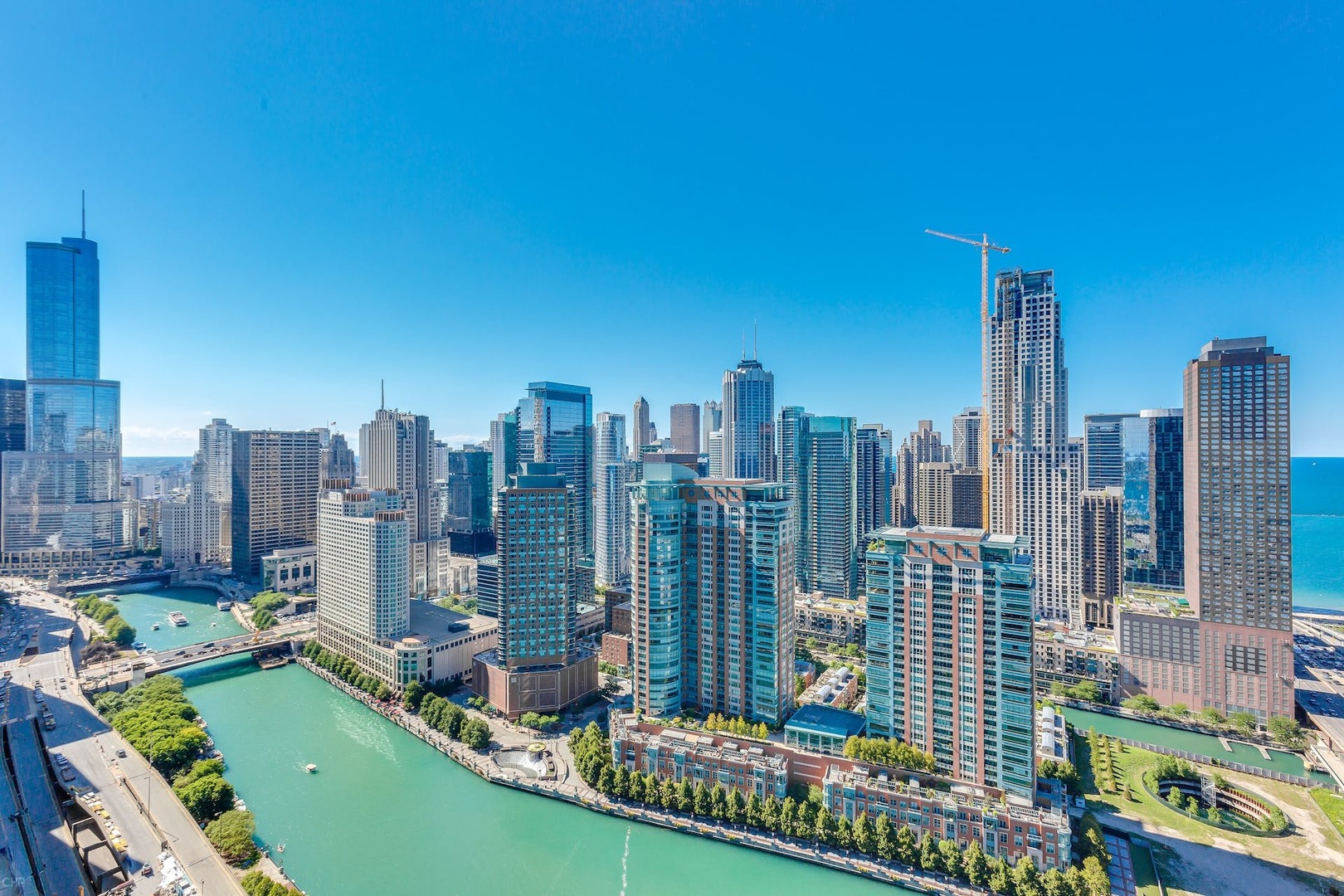 450 E Waterside Drive Unit: 907