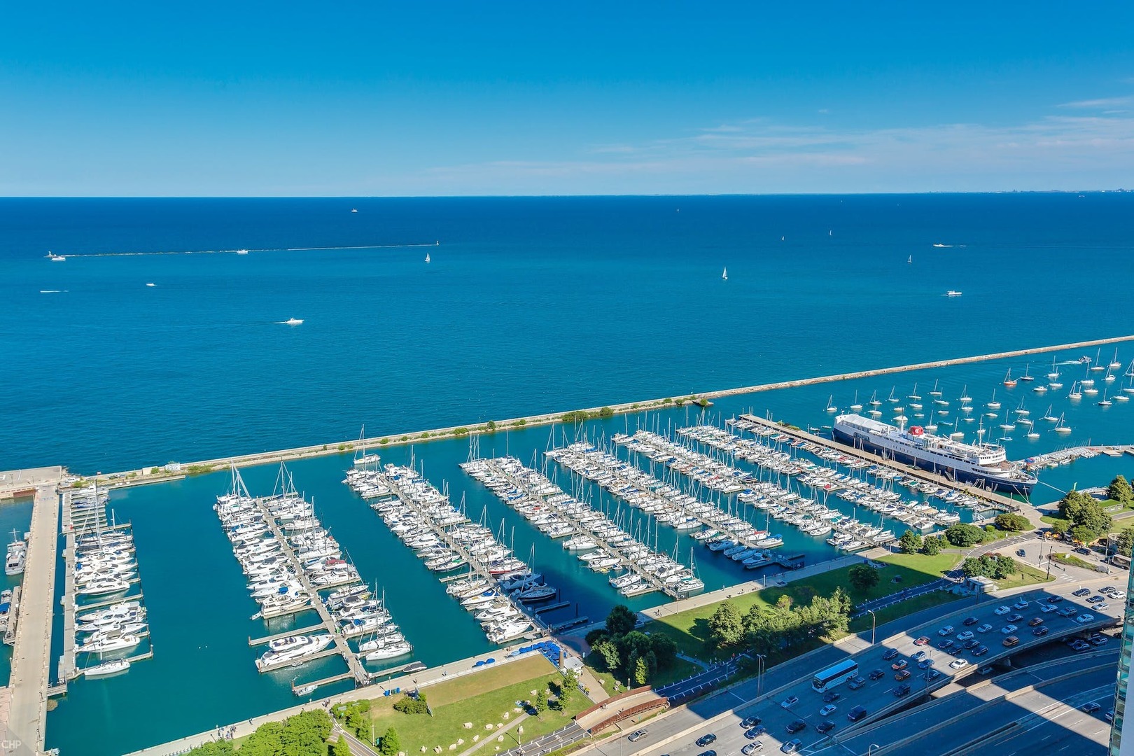 450 E Waterside Drive Unit: 907
