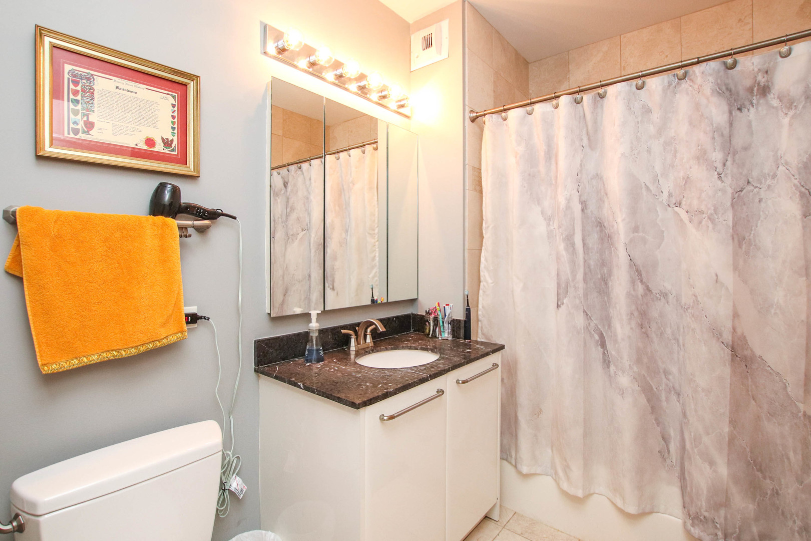 450 E Waterside Drive Unit: 907