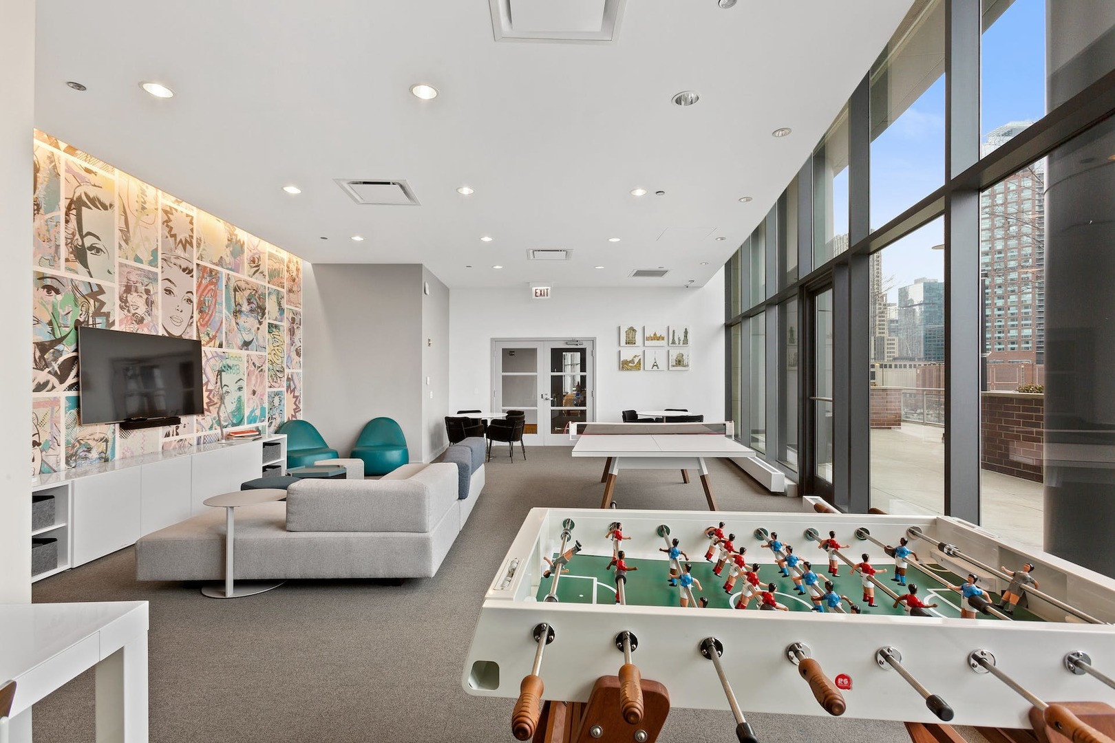 450 E Waterside Drive Unit: 907