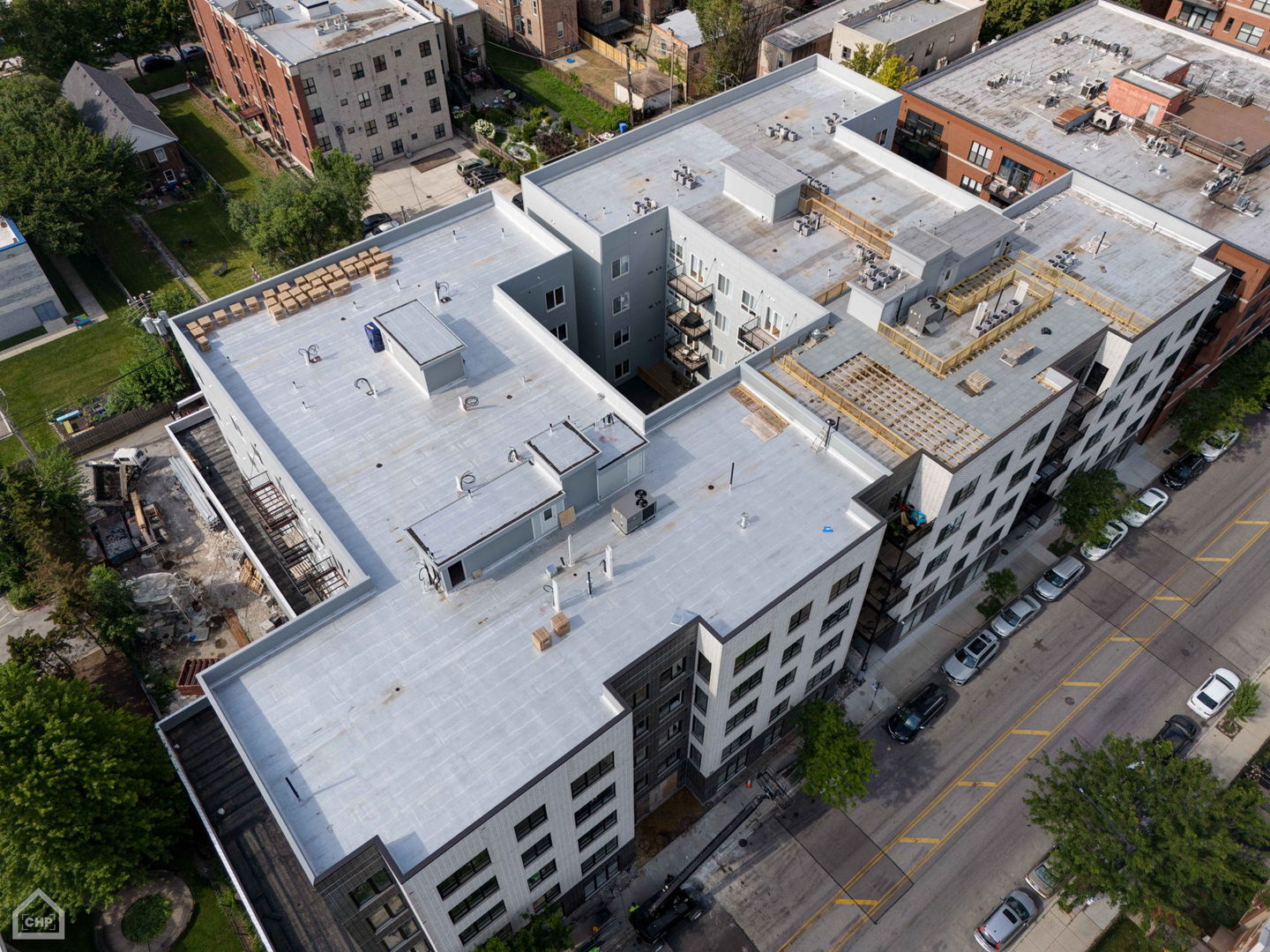 2127 W Madison Street Unit: 310