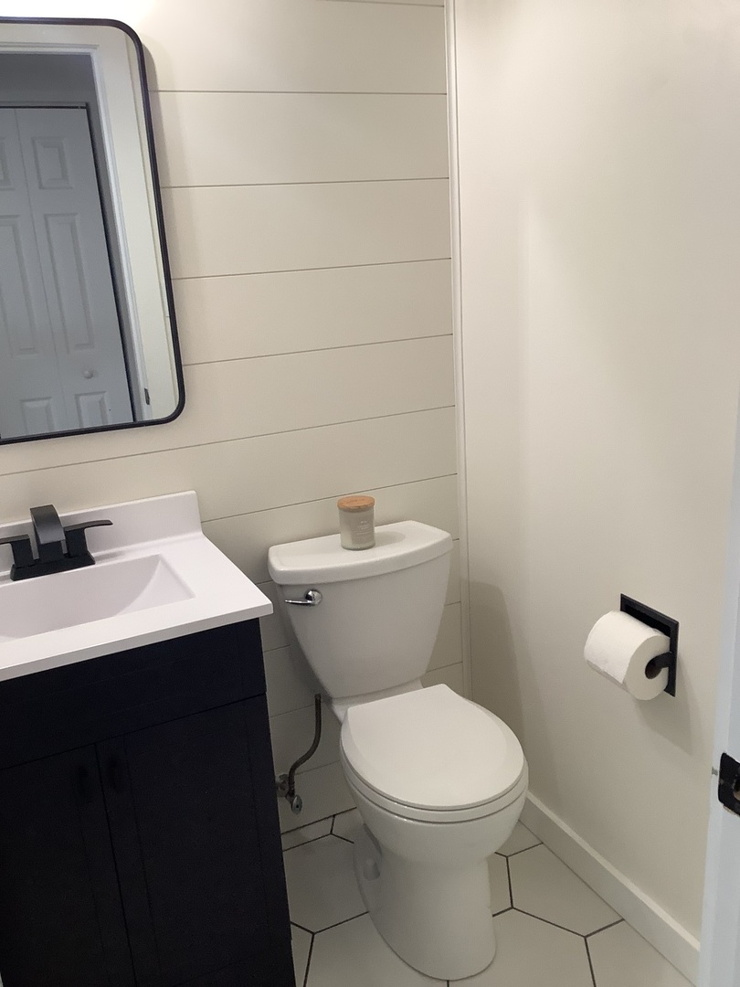 2664 COLLEGE HILL Circle Unit: 381