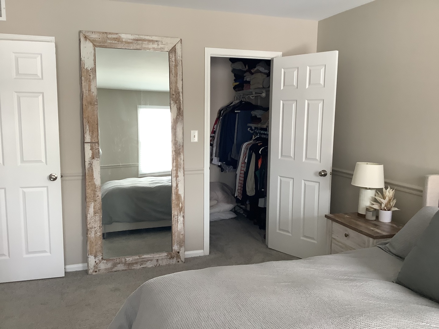 2664 COLLEGE HILL Circle Unit: 381