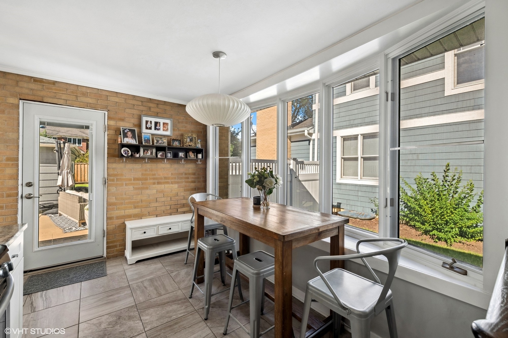 150 N Caroline Avenue