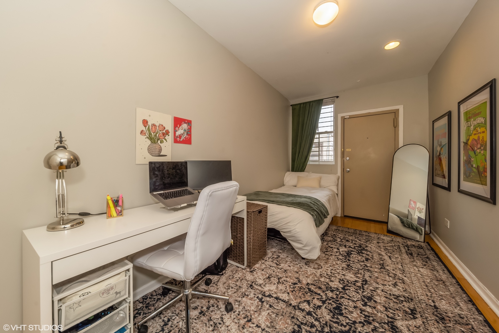 5205 S Drexel Boulevard Unit: N3A