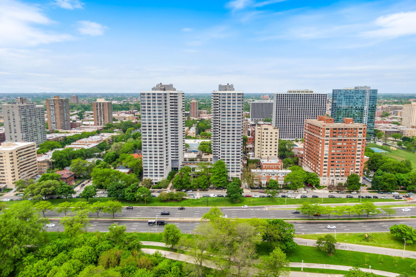 4250 N Marine Drive Unit: 806