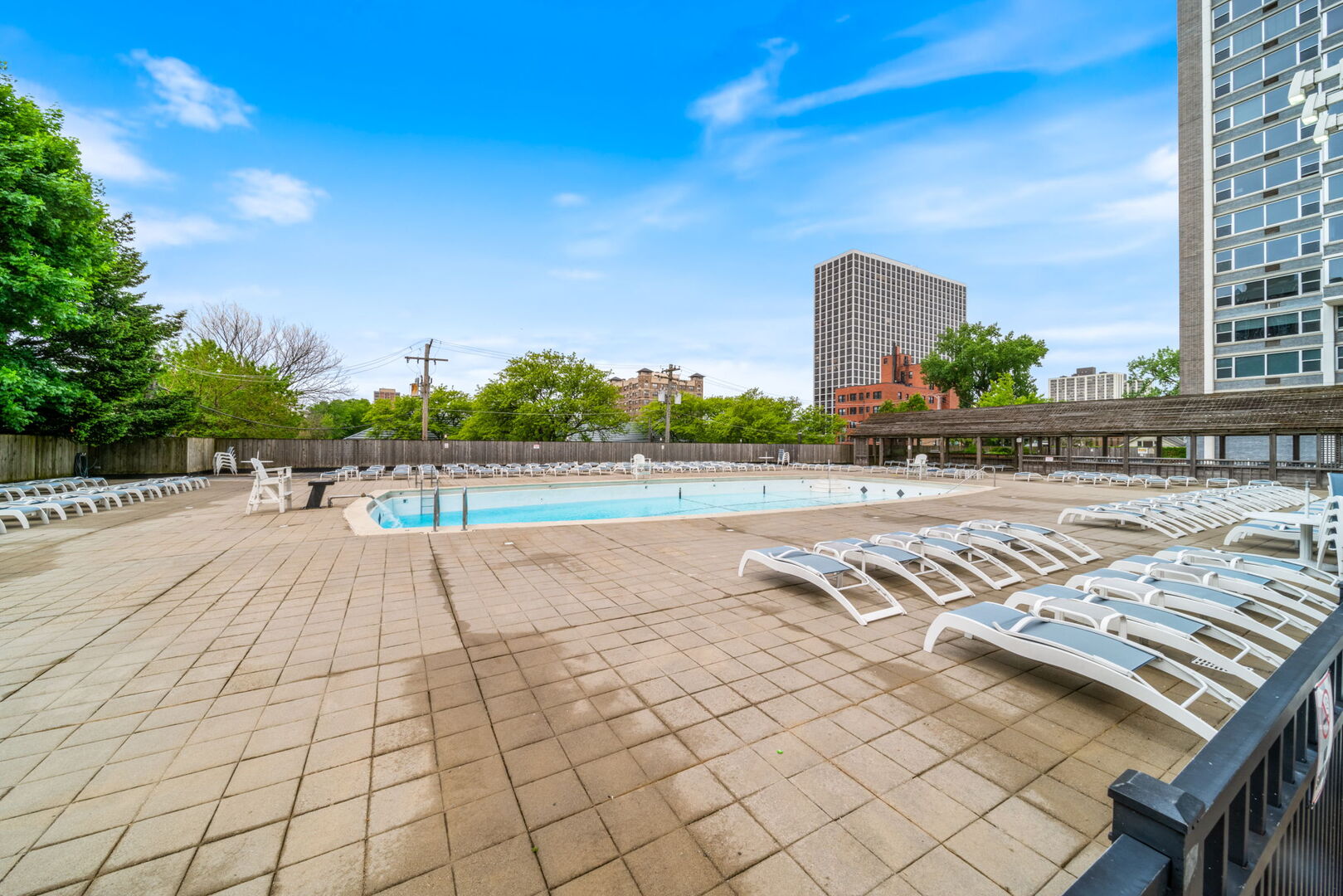 4250 N Marine Drive Unit: 806