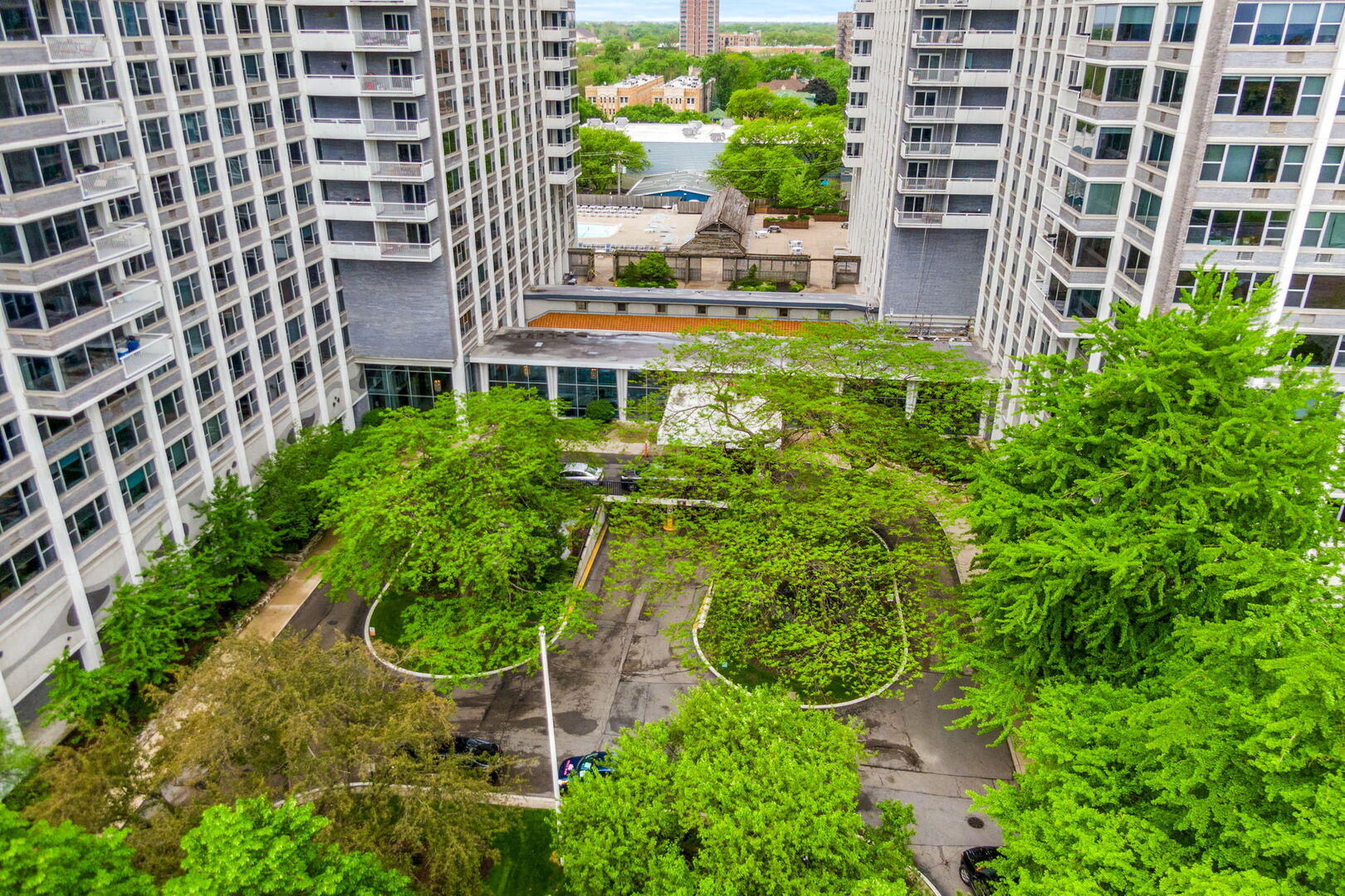 4250 N Marine Drive Unit: 806