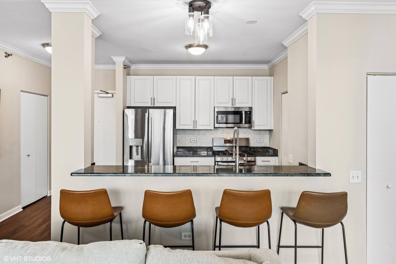 757 N Orleans Street Unit: 912