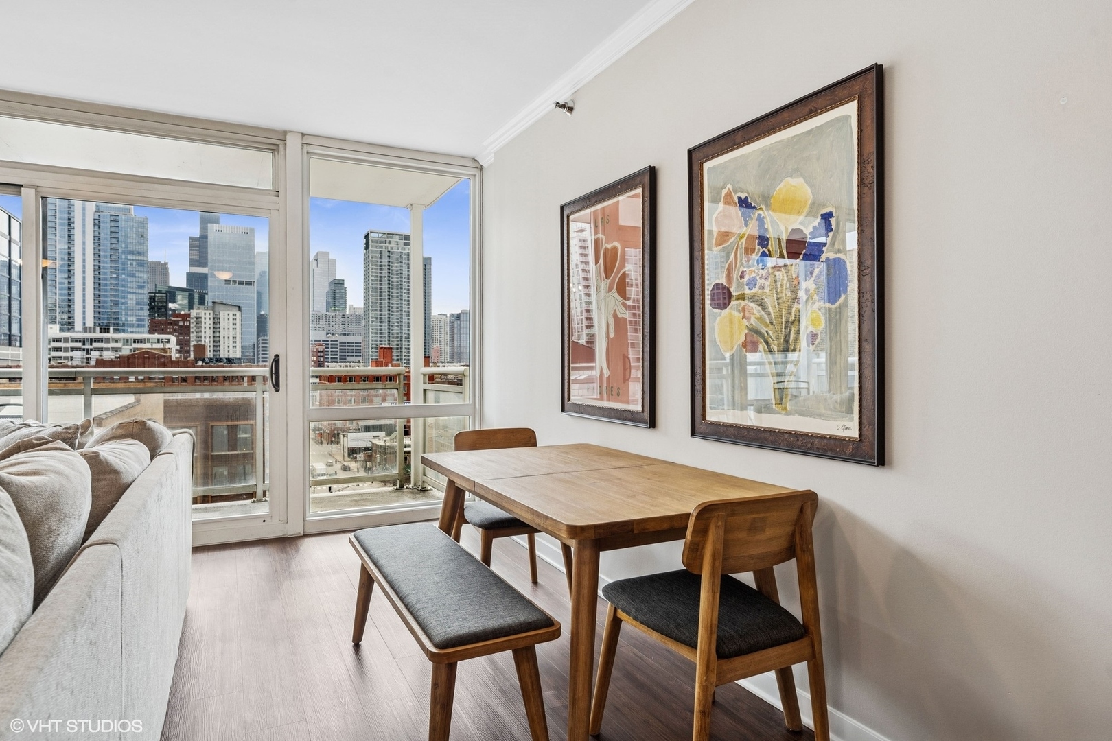 757 N Orleans Street Unit: 912