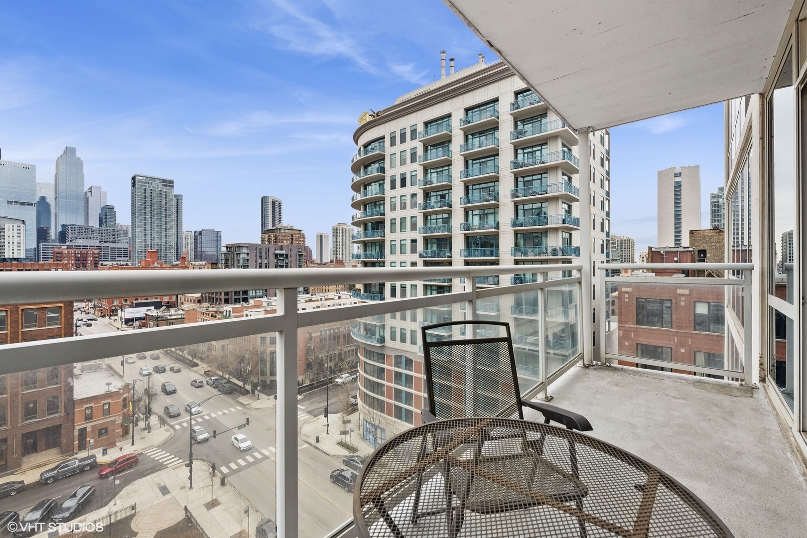 757 N Orleans Street Unit: 912