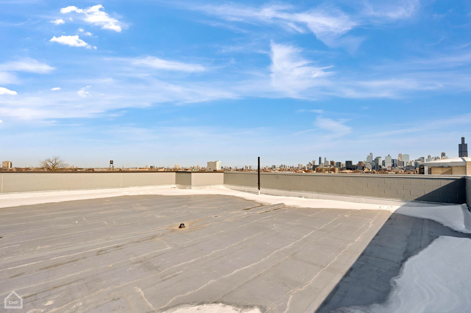 2127 W Madison Street Unit: 408