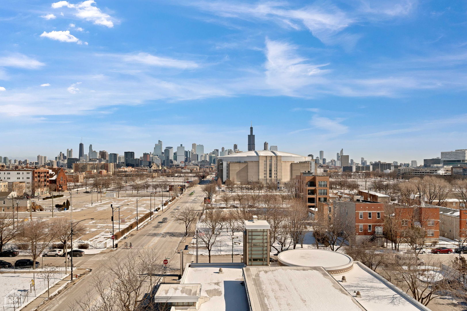 2127 W Madison Street Unit: 408