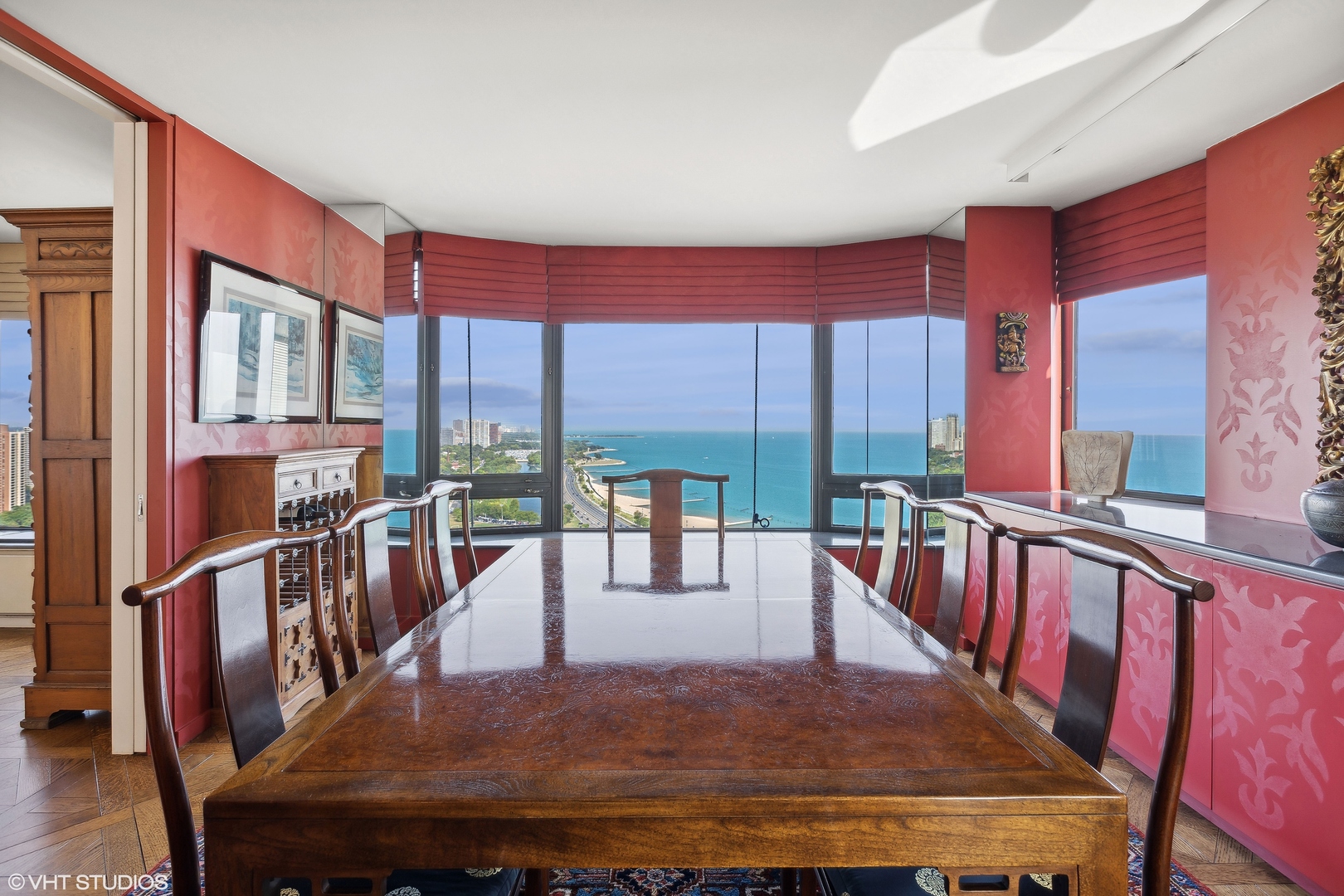 1555 N Astor Street Unit: 36E