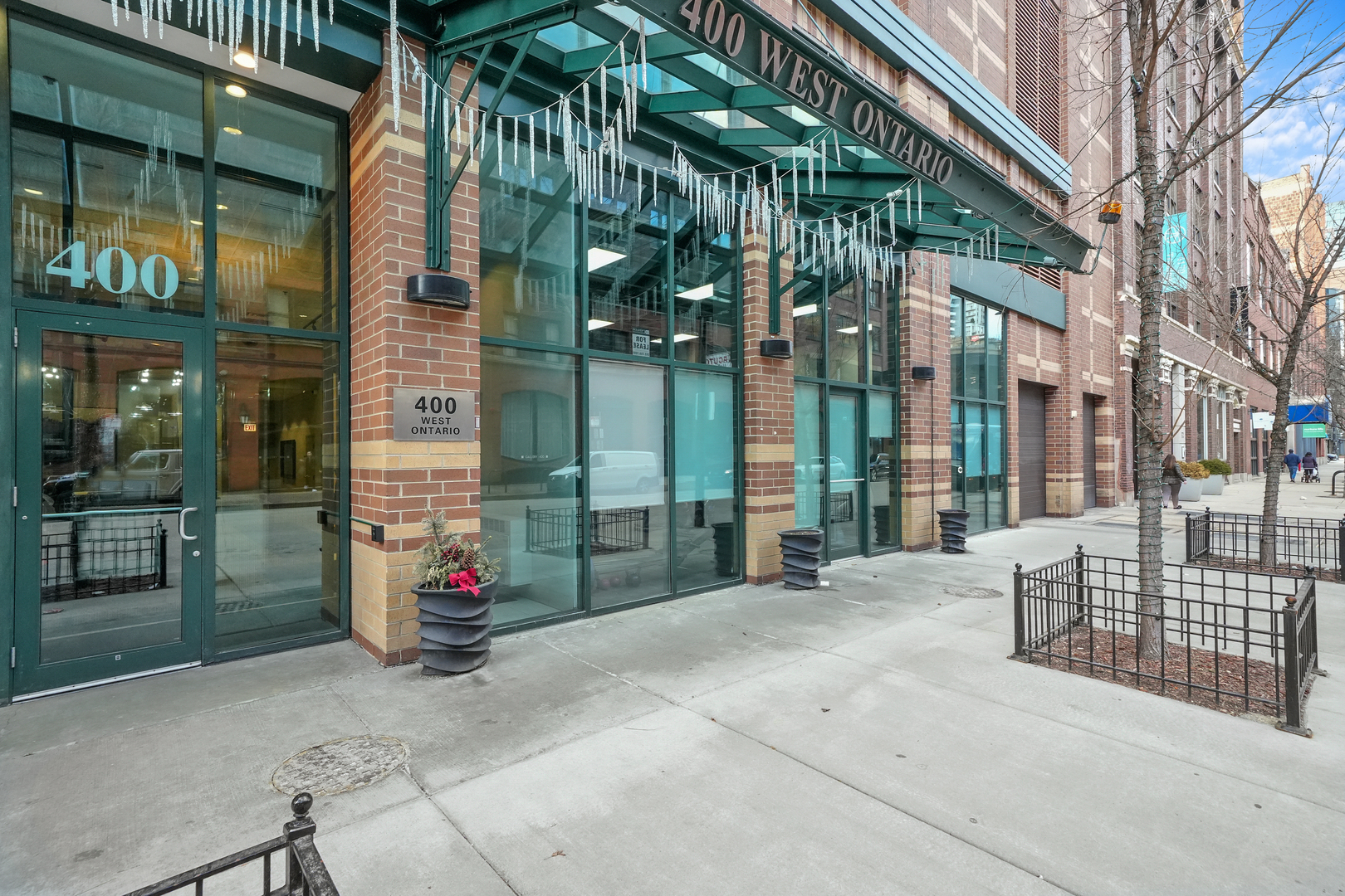 400 W Ontario Street Unit: 1708