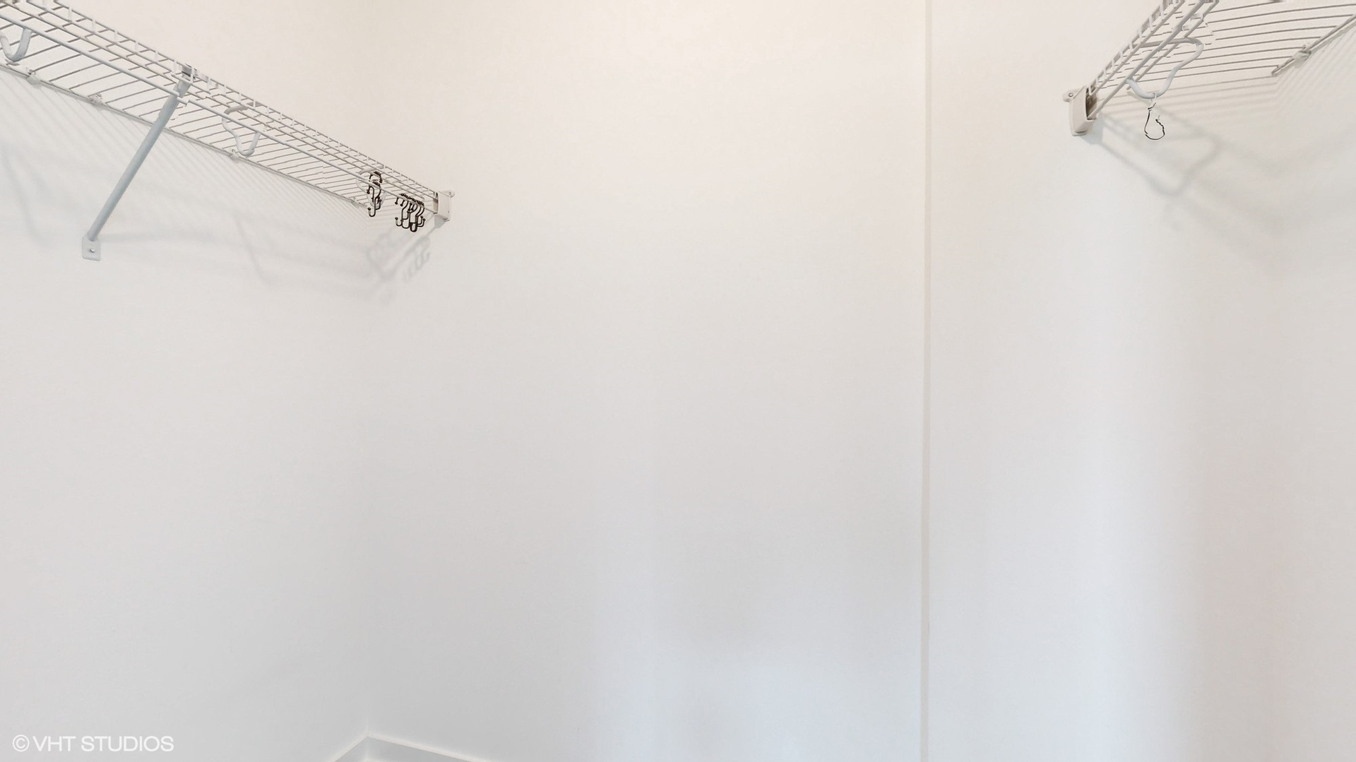 1400 W Monroe Street Unit: 5E