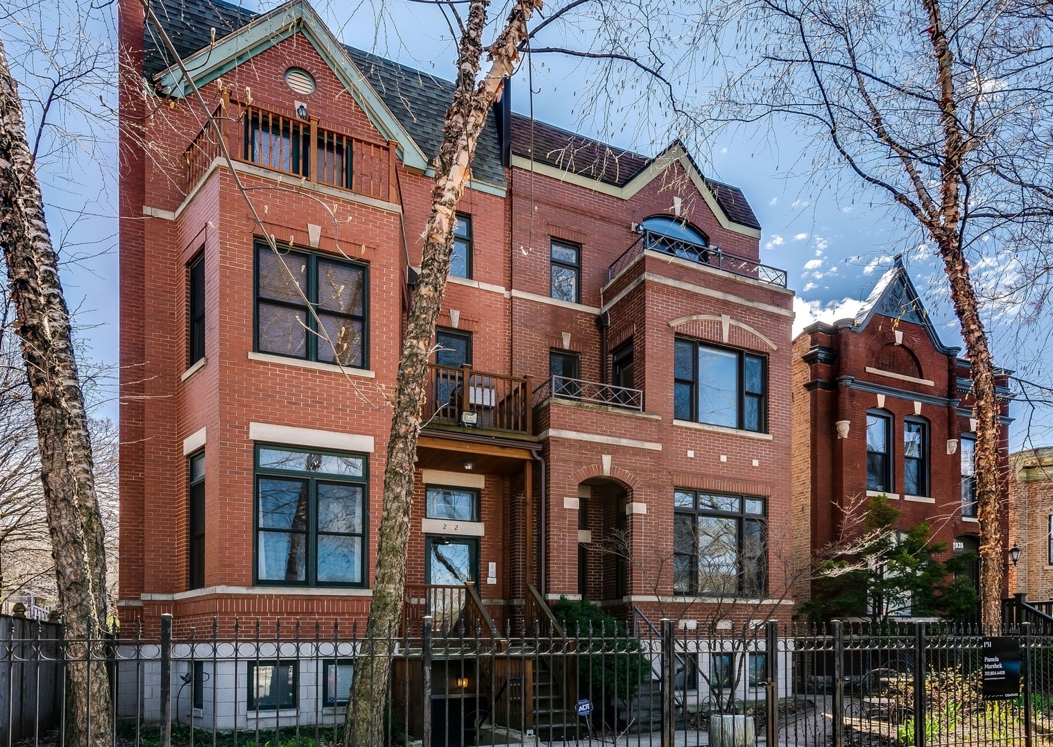 2031 W EVERGREEN Avenue Unit: 4W