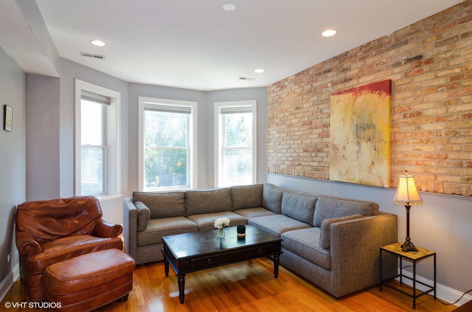 2228 N Seeley Avenue Unit: 2