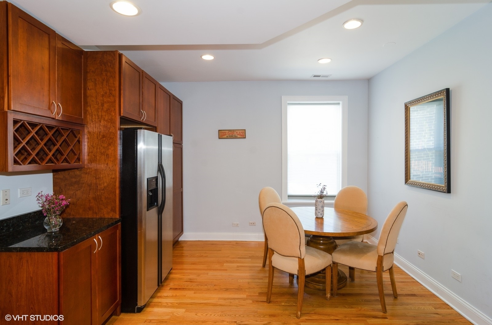 2228 N Seeley Avenue Unit: 2