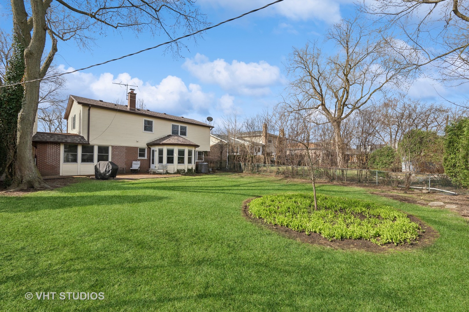 310 E Clarendon Street