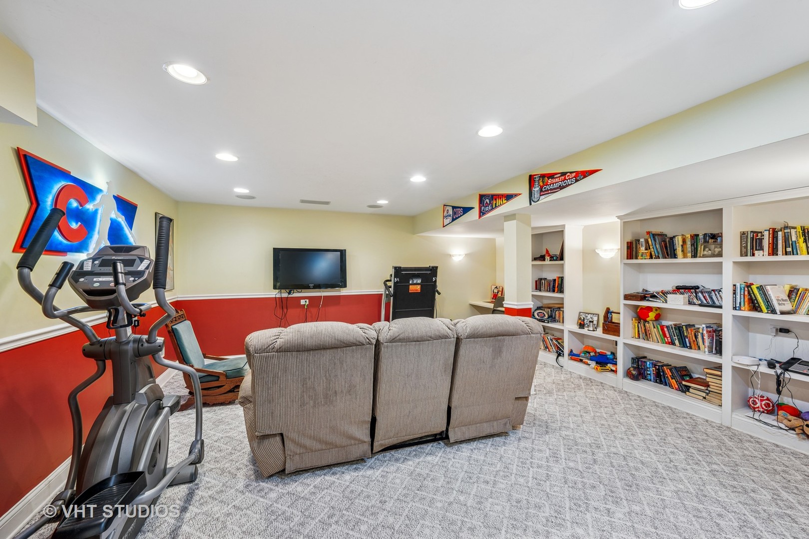 310 E Clarendon Street