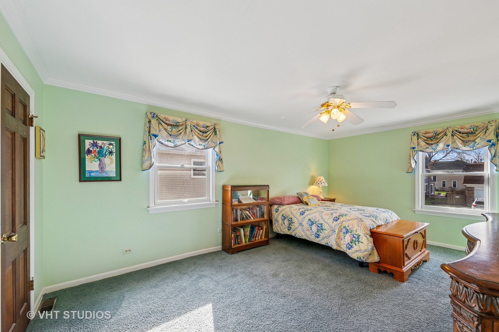 310 E Clarendon Street