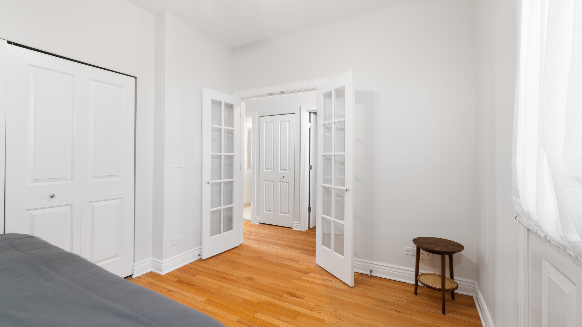 4333 N Troy Street Unit: 3W