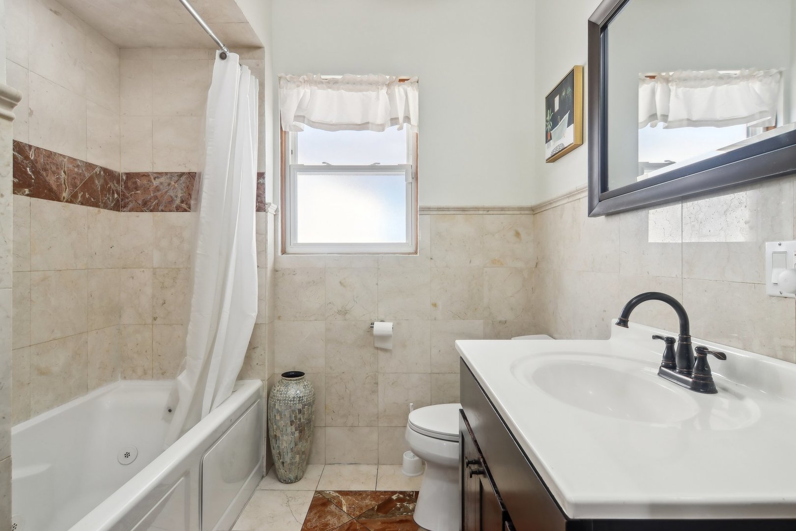 4857 W Wellington Avenue