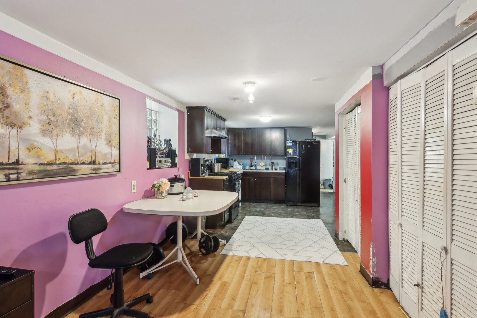 4857 W Wellington Avenue