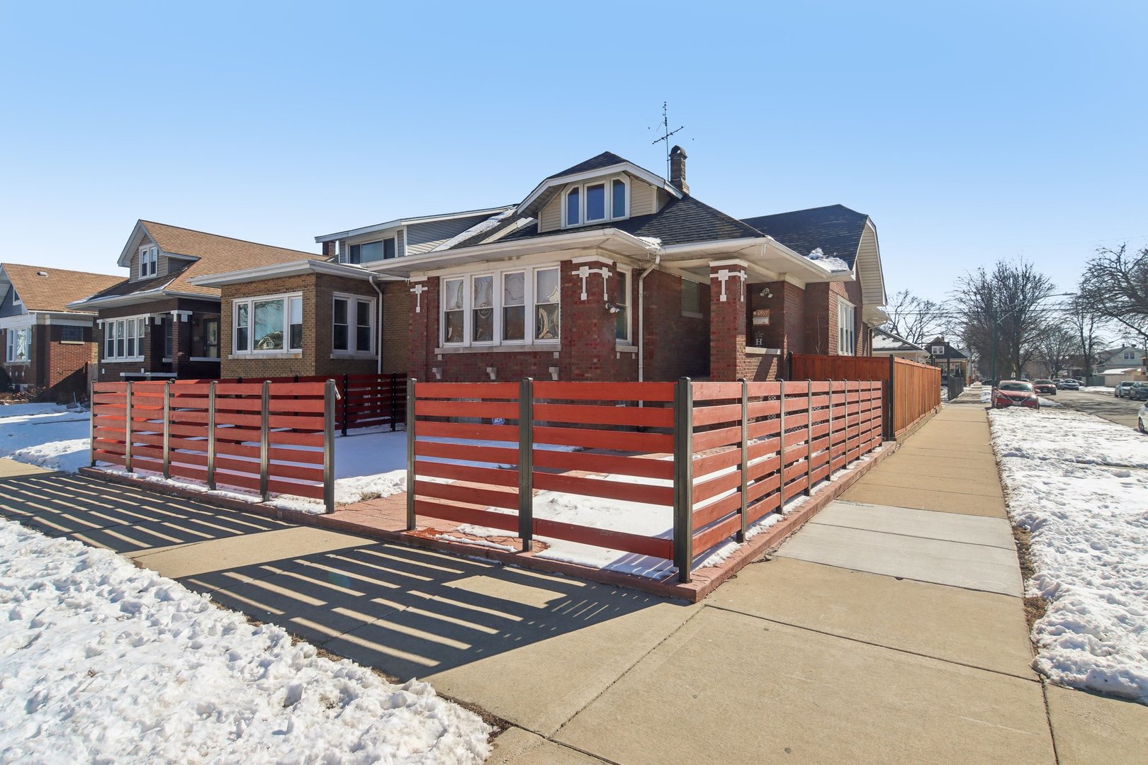 4857 W Wellington Avenue