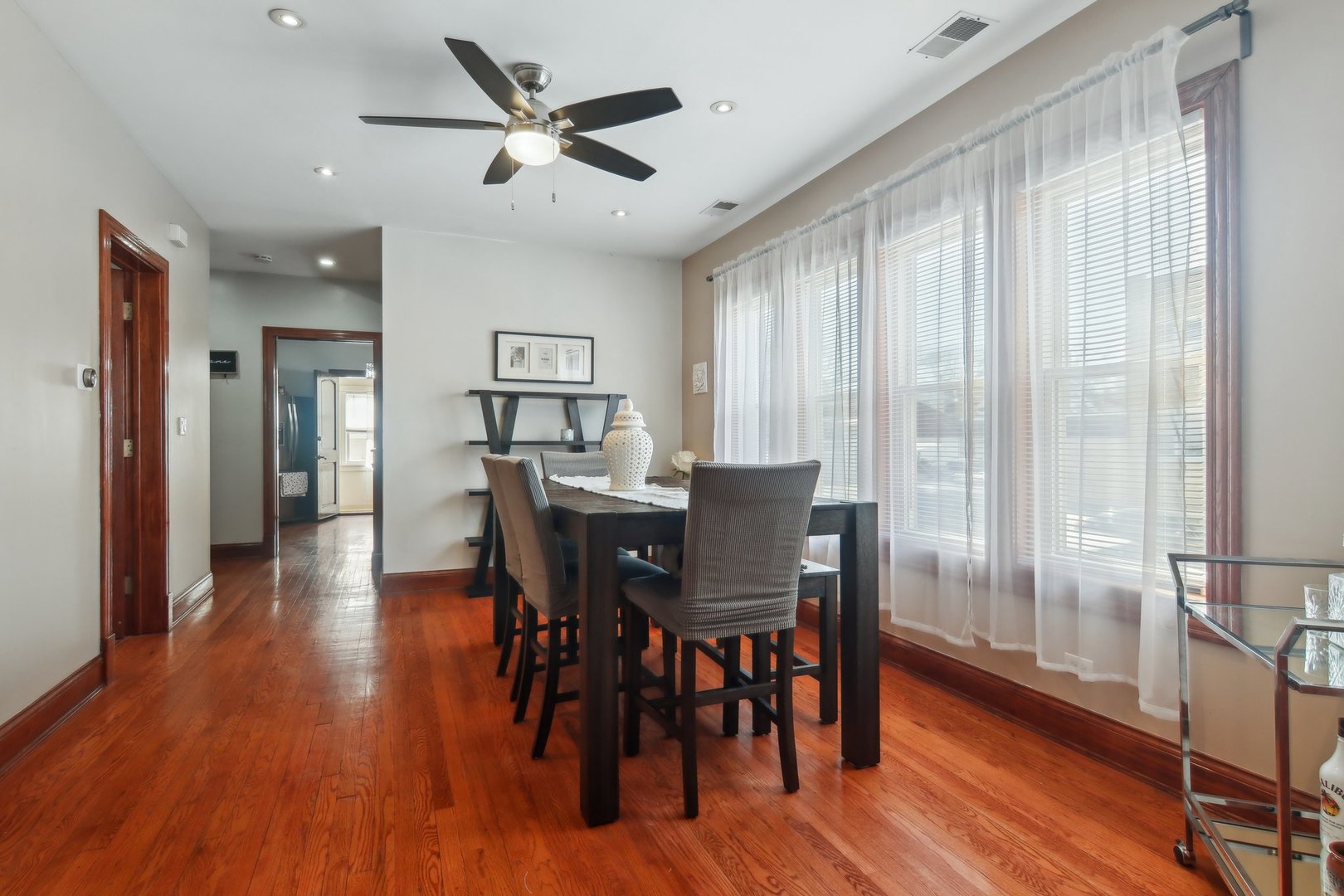 4857 W Wellington Avenue