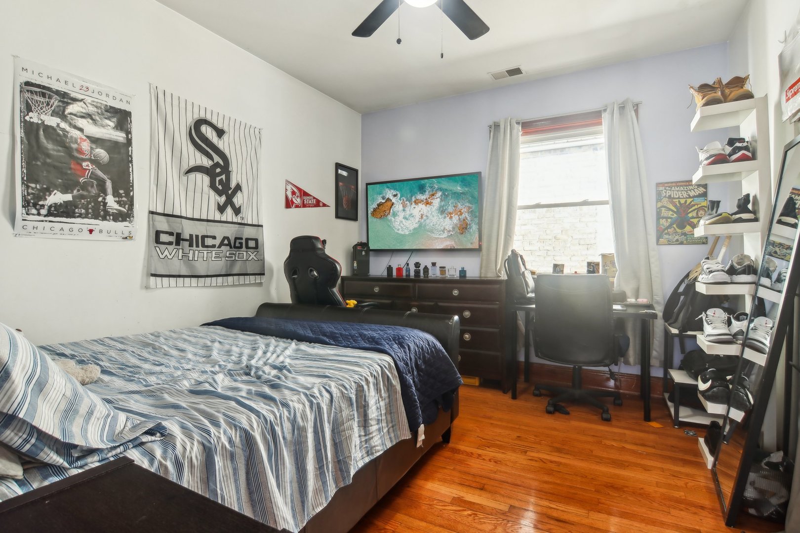 4857 W Wellington Avenue